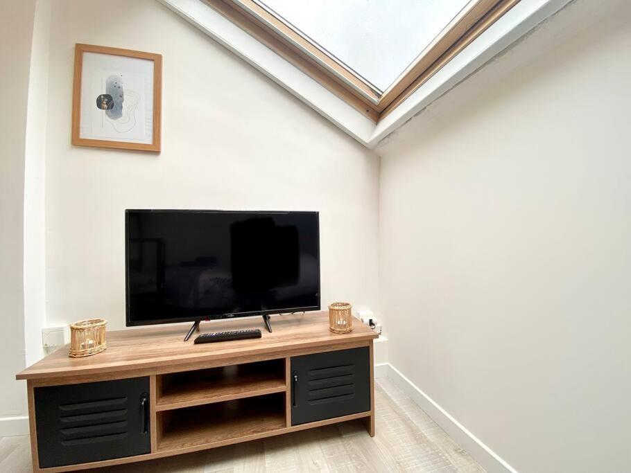 Newz4 - Centre-Ville - Tv - Wifi カレー エクステリア 写真